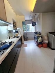 Blk 201 Clementi Avenue 6 (Clementi), HDB Executive #560368071